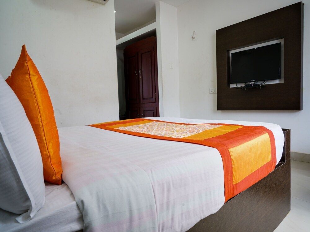 Кондотти: OYO 022 Hotel Halfmoon