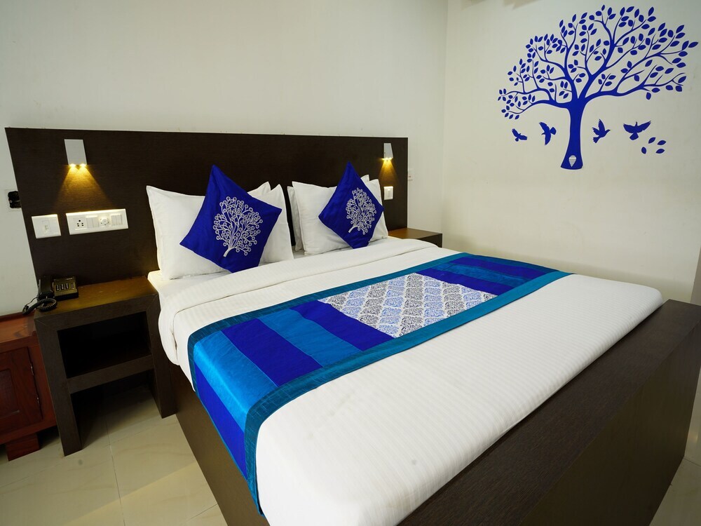 Кондотти: OYO 022 Hotel Halfmoon