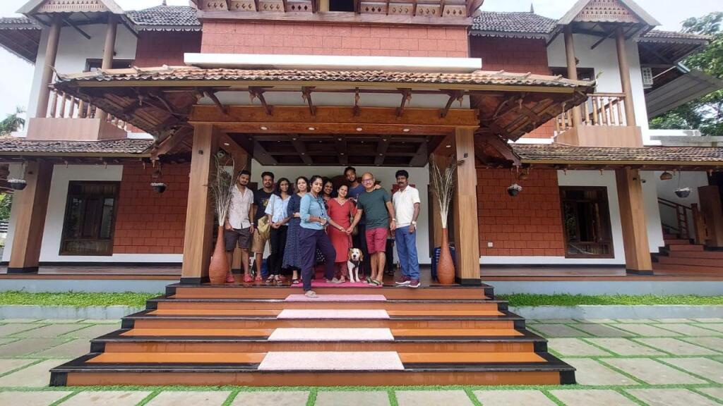 Атирапалли: Vajra Ayurveda and Yoga Retreat
