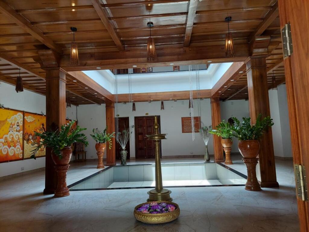 Атирапалли: Vajra Ayurveda and Yoga Retreat