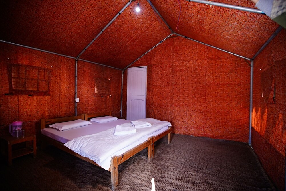 Куфри: Jungle Livinn Camps and Retreat