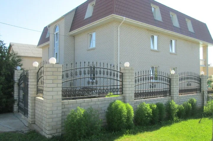 Андреевка: Shik Guest House