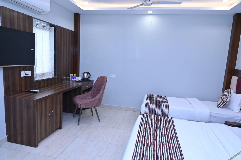 Прем-Нагар: Hotel Vasdaa Grand