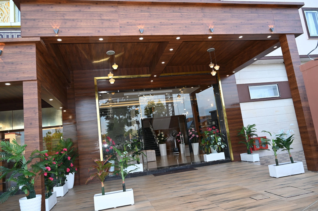 Прем-Нагар: Hotel Vasdaa Grand