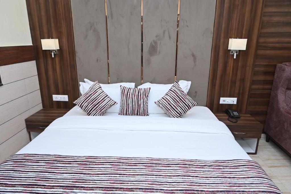 Прем-Нагар: Hotel Vasdaa Grand