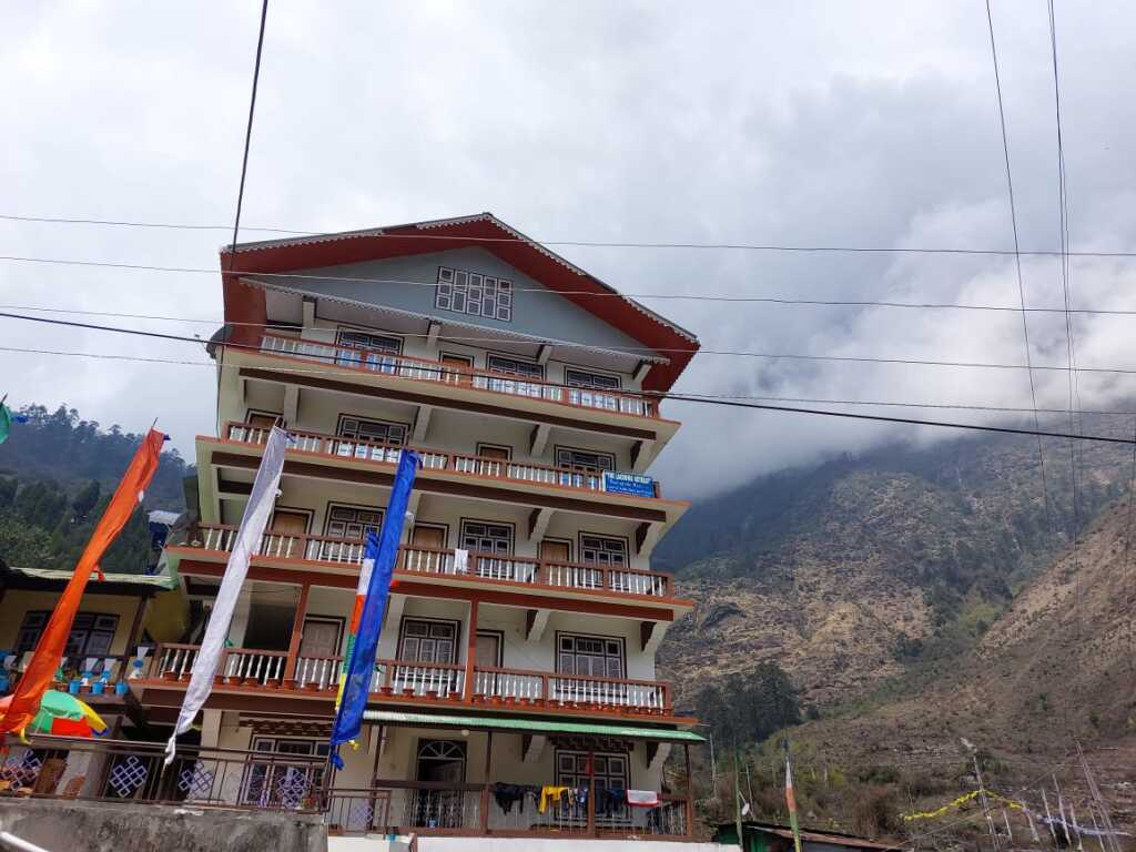 Mystic Lachung Retreat — фото 1