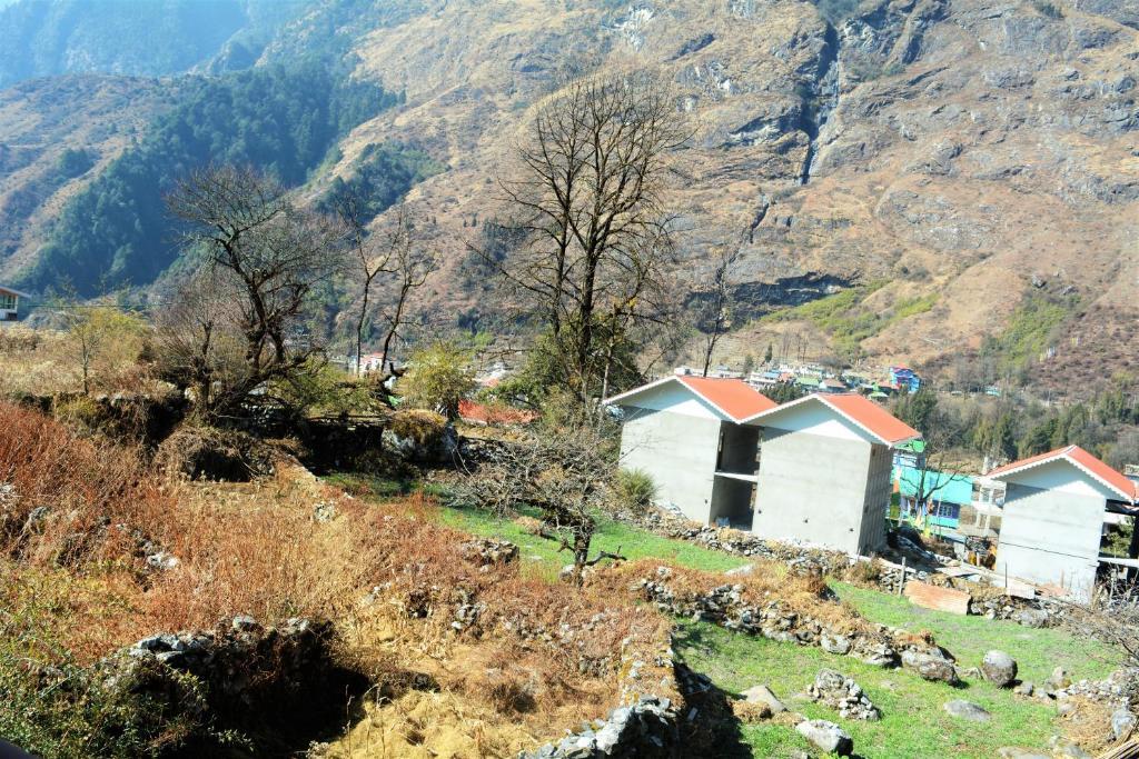 Rufina Lachung De'Crown — фото 1