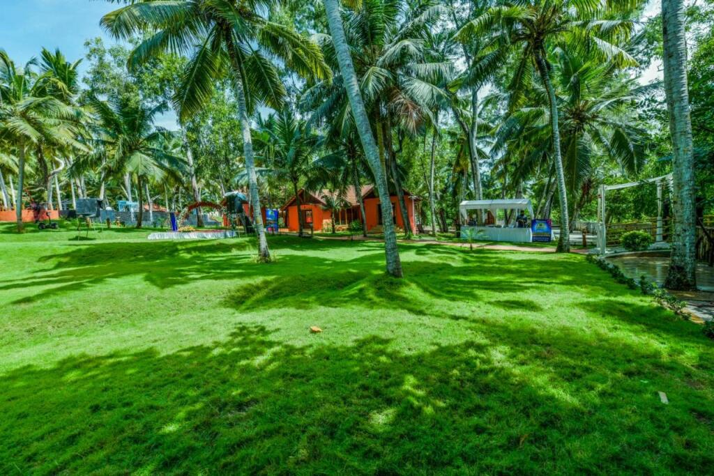 Пувар: GoGo Land Resort & Adventurous Sports