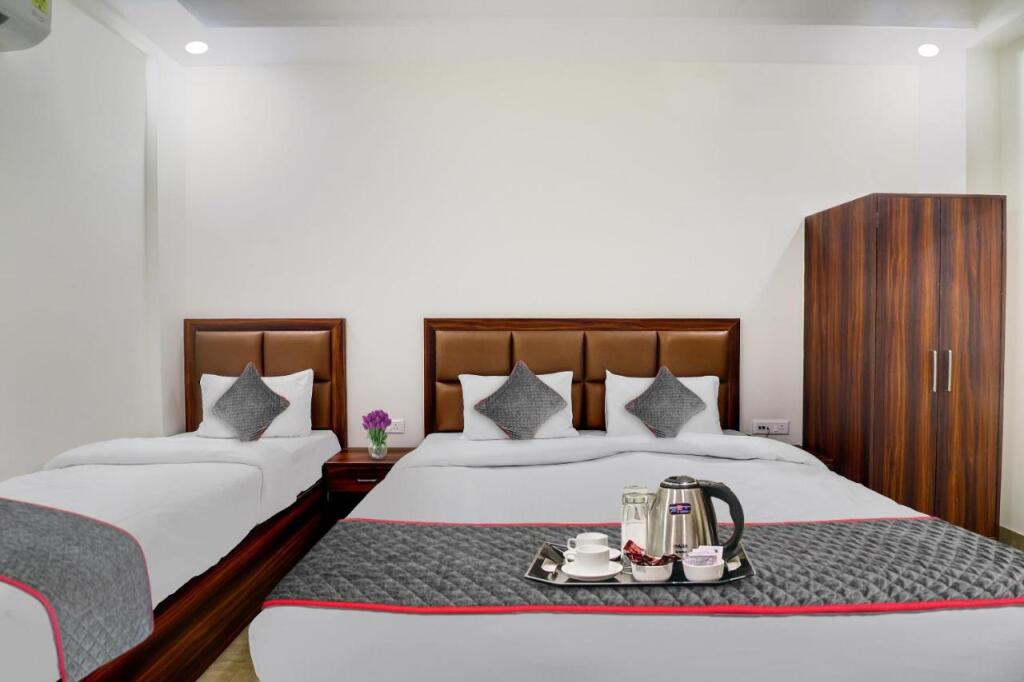 Агра: Collection O 701138 Hotel Golden Grand