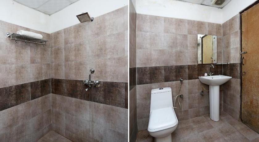 Агра: Hotel Kanha Continental