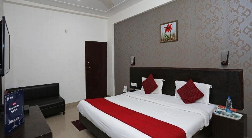 Агра: Hotel Kanha Continental