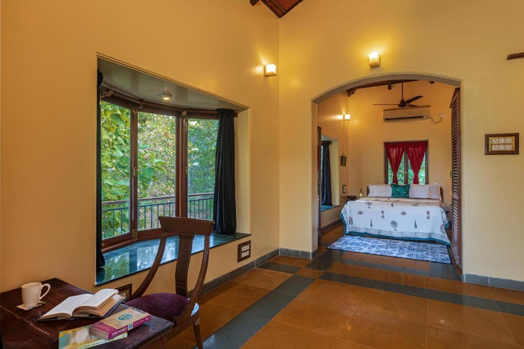 Алибаг: Saffronstays Alma Grove, Kashid