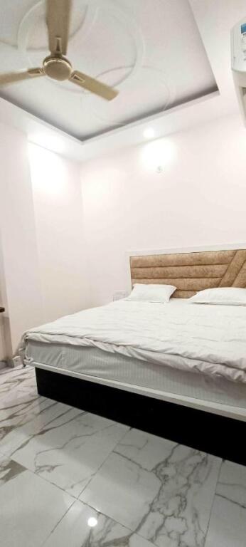 Aligarh: OYO 701490 Hotel Sharma Ji Inn