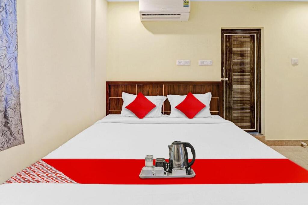 Бангалор: Oyo Flagship 701068 Gn Nelli Suites