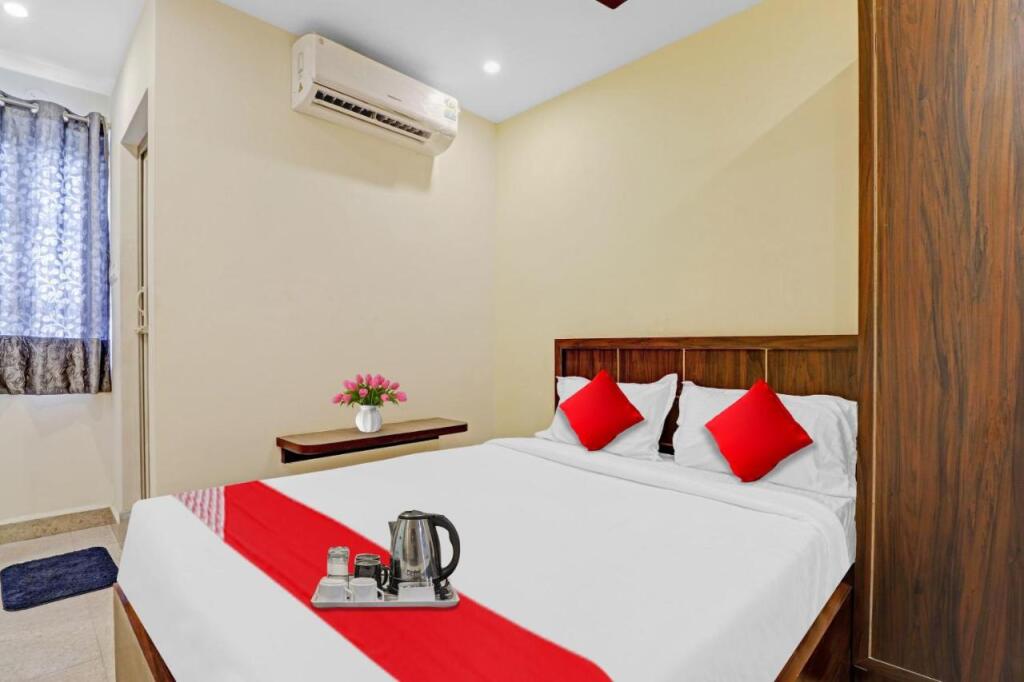 Бангалор: Oyo Flagship 701068 Gn Nelli Suites