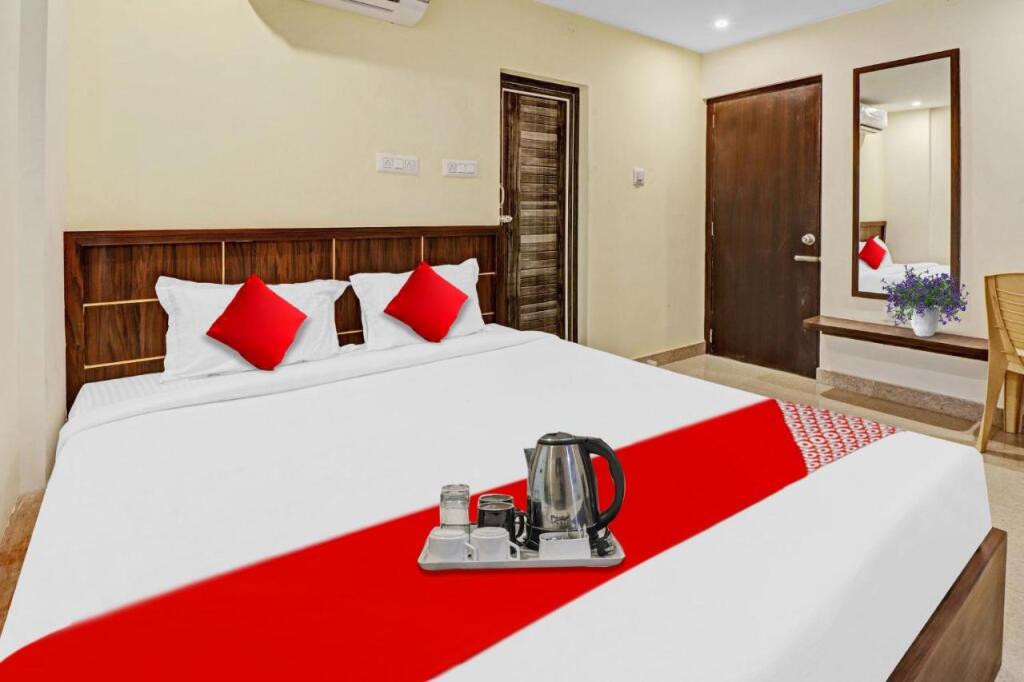 Oyo Flagship 701068 Gn Nelli Suites — фото 3