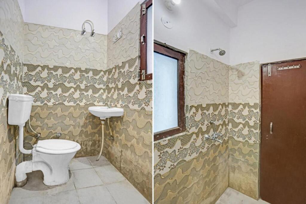 Гуруграм: Oyo Flagship 701876 Second Home Guest House