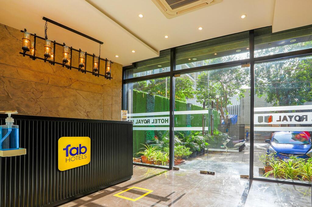 FabHotel Royal Inn I — фото 2