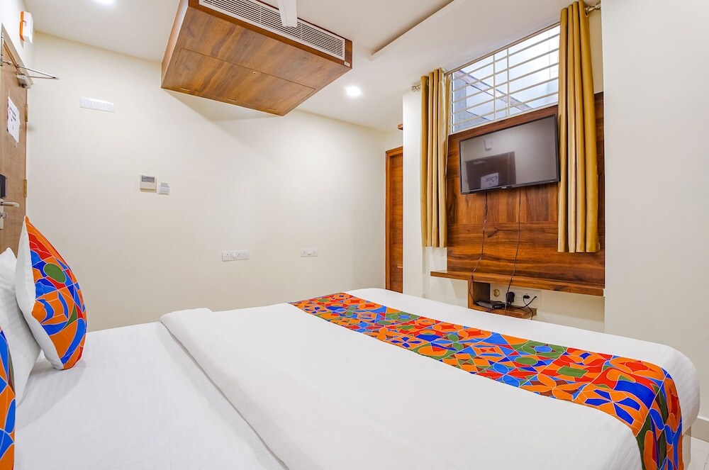 Бангалор: Fabhotel Royal Inn I