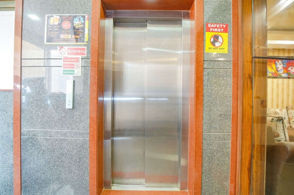 Бангалор: Fabhotel Royal Inn I