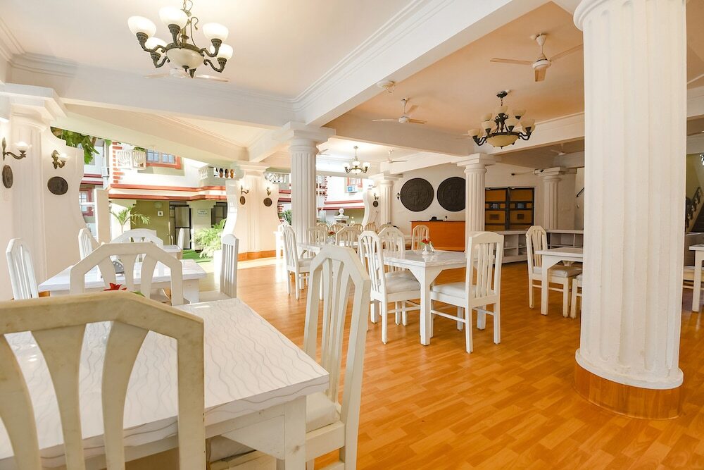 Кандолим: FabHotel Prime Emerald Highland - Nr. Candolim Beach