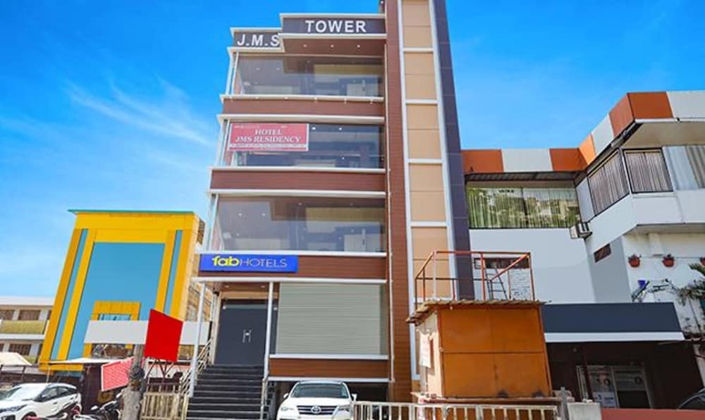 Дехрадун: Fabhotel Jms Residency