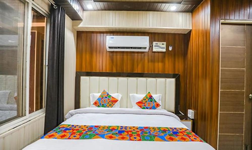 Дехрадун: Fabhotel Jms Residency