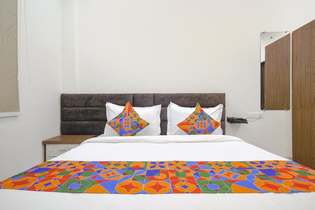 Индаур: Fabhotel Ramya