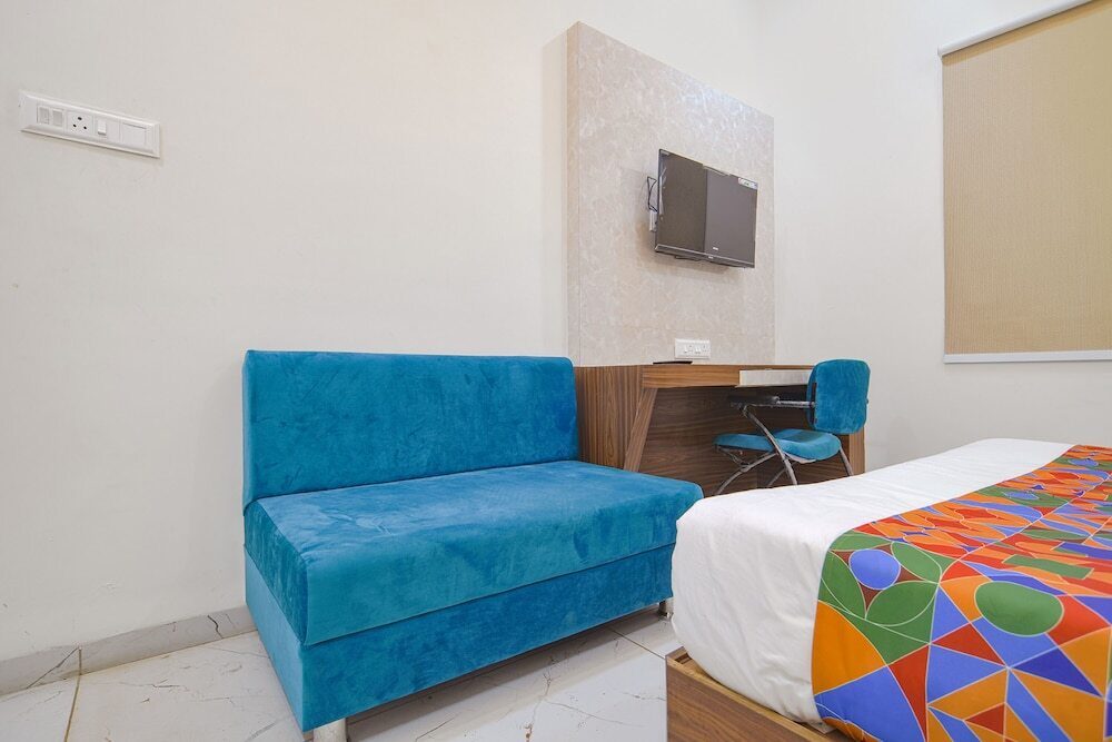 Индаур: Fabhotel Ramya