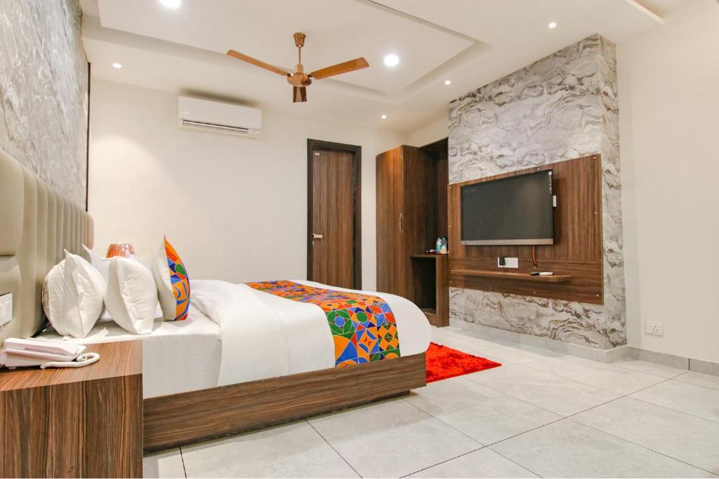Лудхиана: Fabhotel Prime Royal Inn Suites