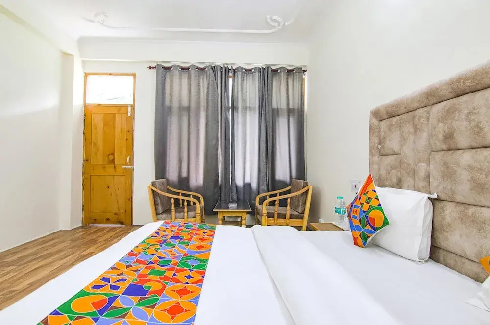 Манали: Fabhotel Aransh Resorts Celebriti