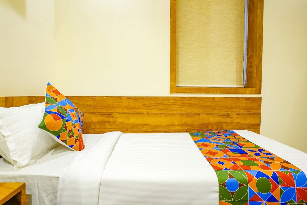 Мумбаи: FabHotel Indore Palace