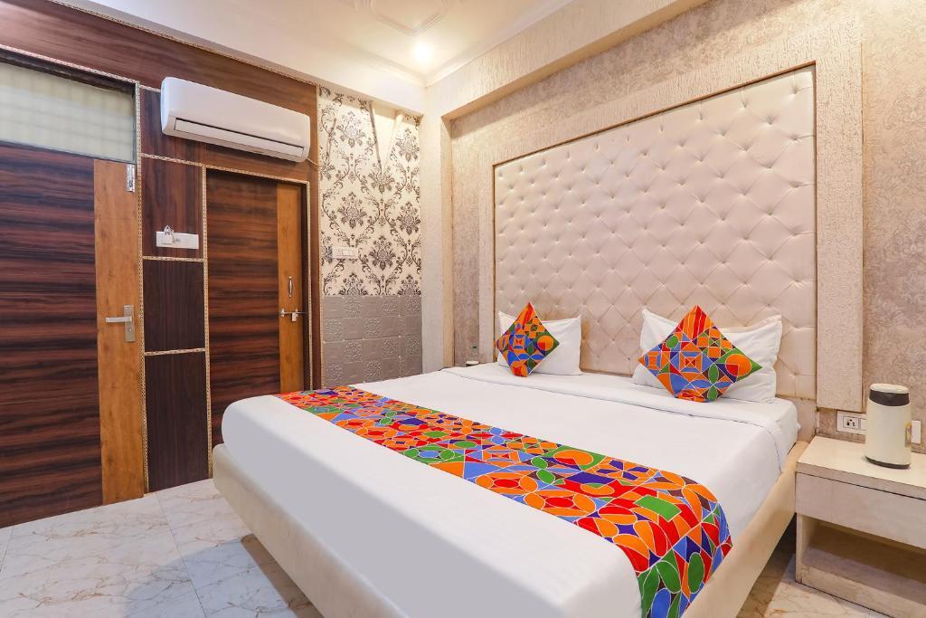 Праяградж: Fabhotel Triveni