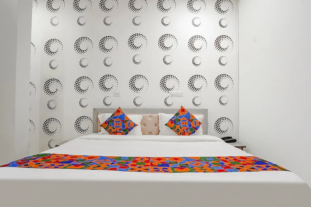 Варанаси: Fabhotel Siddhi