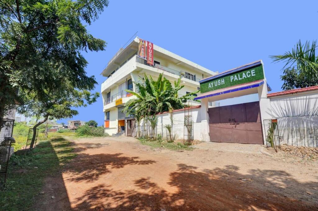 Bilaspur: Oyo 700233 Hotel Rommies Inn