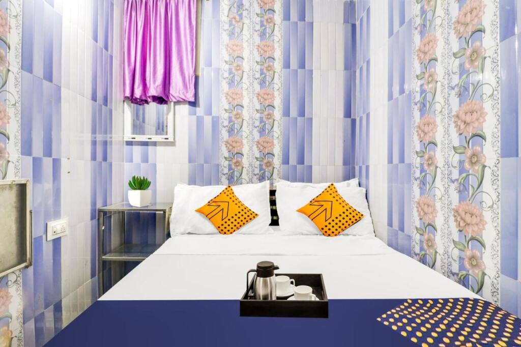 Гунтур: Spot on 700249 Hotel Amaravathi Residency