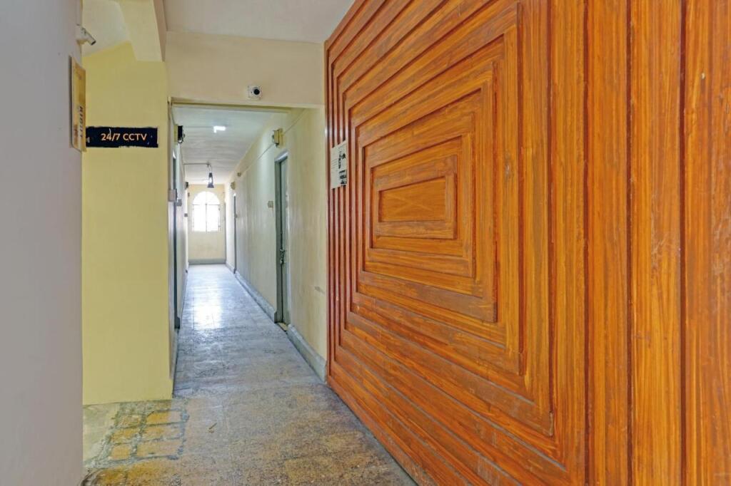 Пимпри-Чинчвад: SPOT ON 81519 Hotel Prakash Residency
