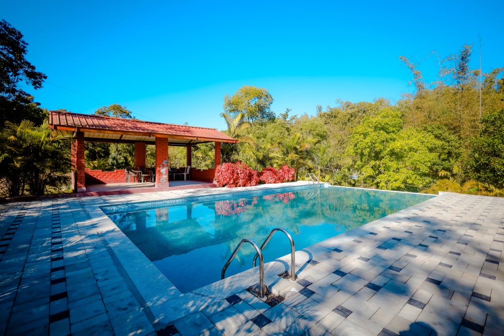Алюр: Green Tree Resort