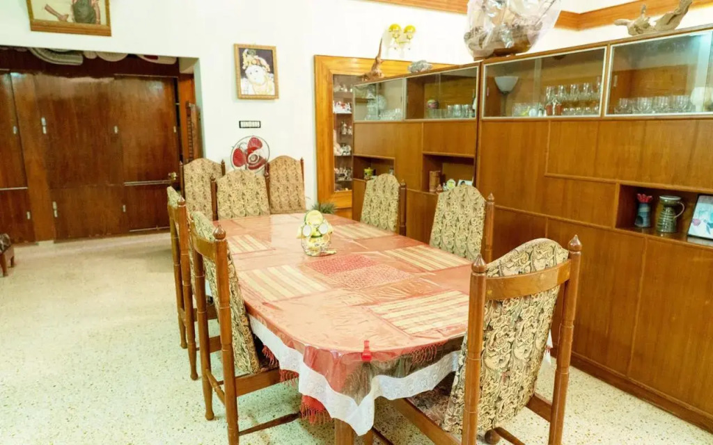 Салем: The Glazebrooke Bungalow