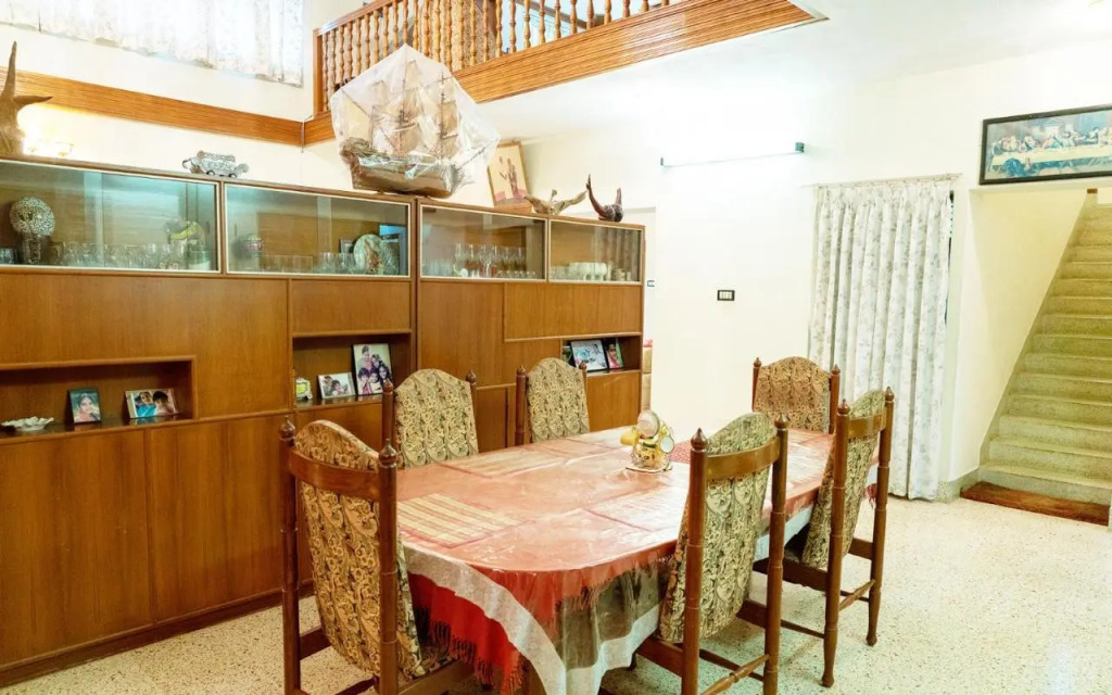 Салем: The Glazebrooke Bungalow