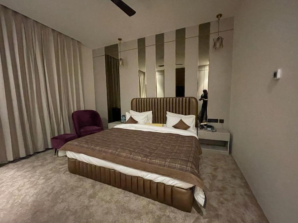 Барейлли: Hotel Casa Divine