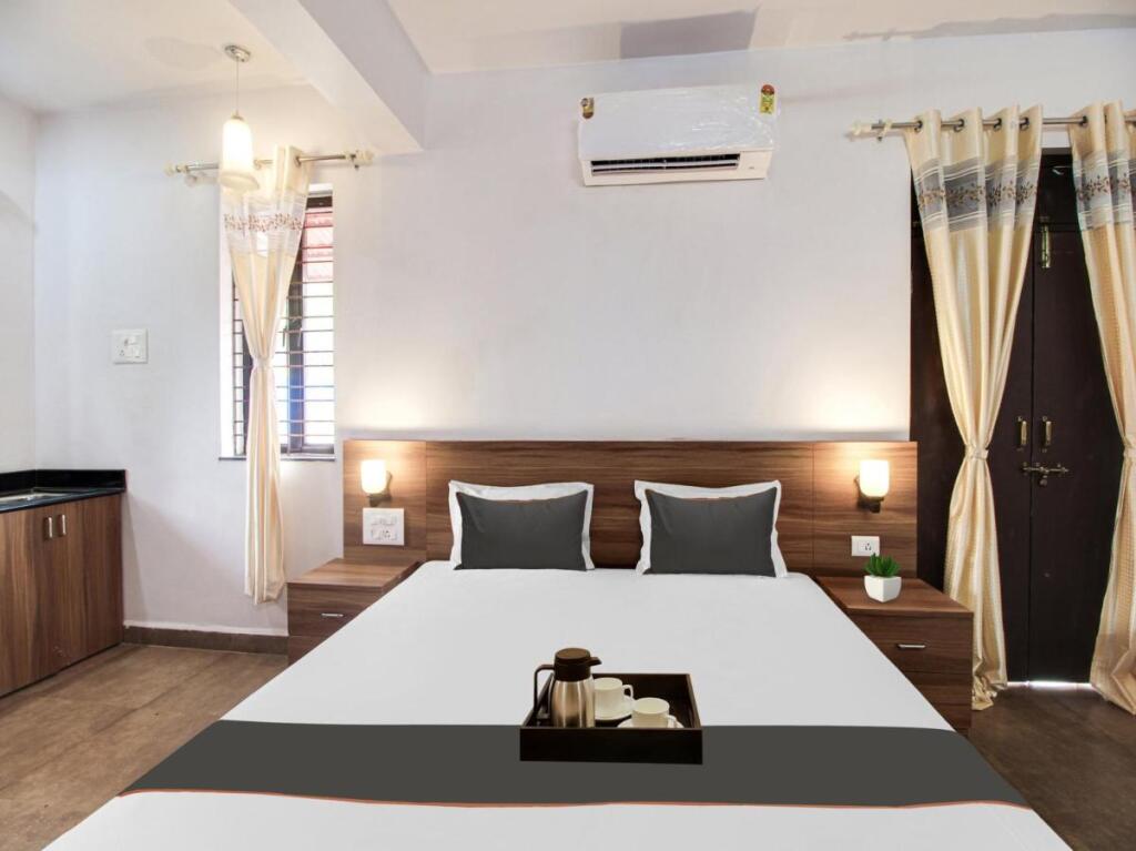 Бенаулим: Capital O 93039 Holiday Suites Benaulim Goa