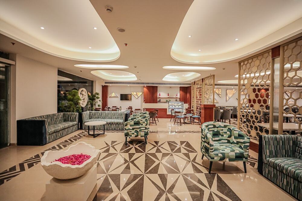 Бхопал: Regenta Place Bhopal