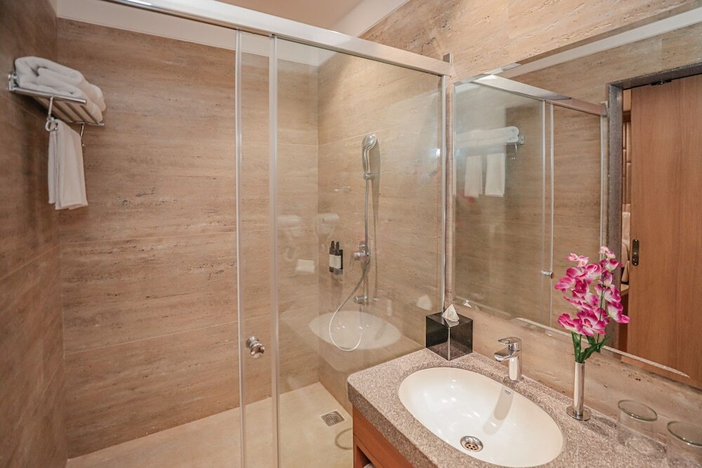 Бхопал: Regenta Place Bhopal