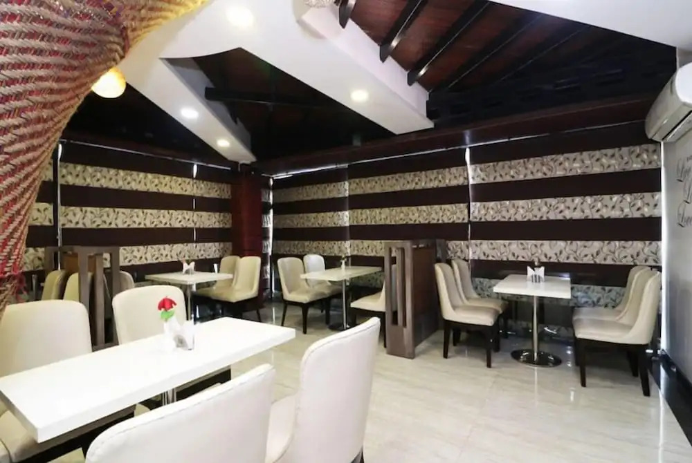 Бхопал: Hotel Smriti Star