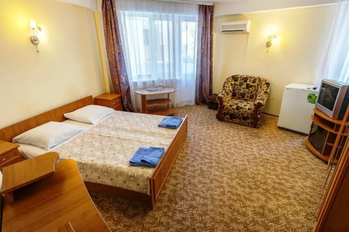 Севастополь: Izumrud Hotel