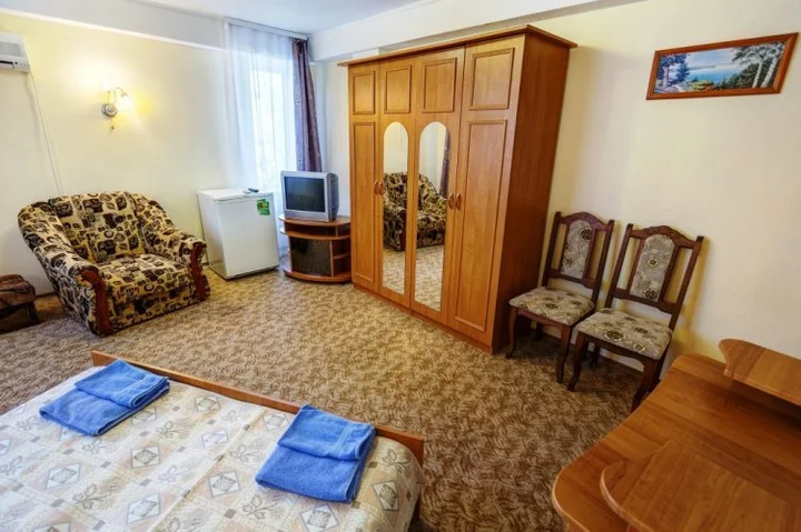 Севастополь: Izumrud Hotel