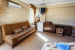 Севастополь: Izumrud Hotel