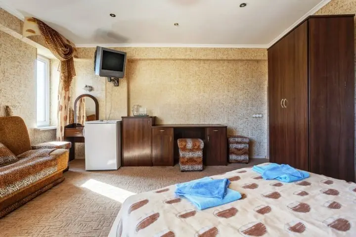Севастополь: Izumrud Hotel