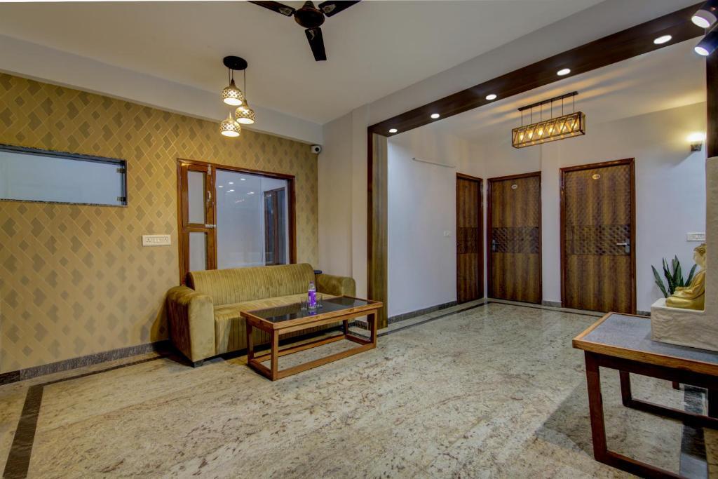 Гуруграм: Treebo Sai Village, Manesar